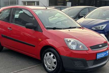 Ford Fiesta 156.496 km 1.990 € Königswinter 53639
