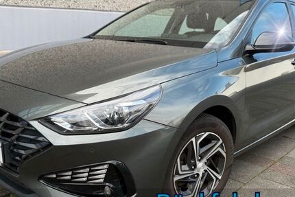 Hyundai i30 139.000 km 12.999 € Köln 50739