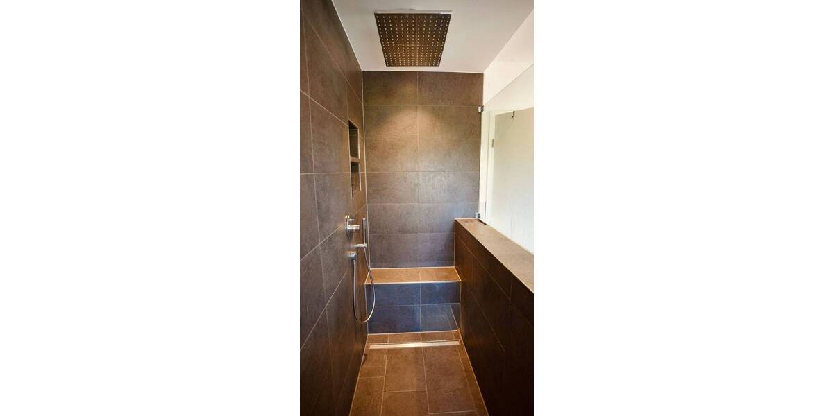 Einfamilienhaus Bonn Mehlem - 6 Zimmer, 228 m&sup2;, 1.820.000&euro; | Angebot:26851703