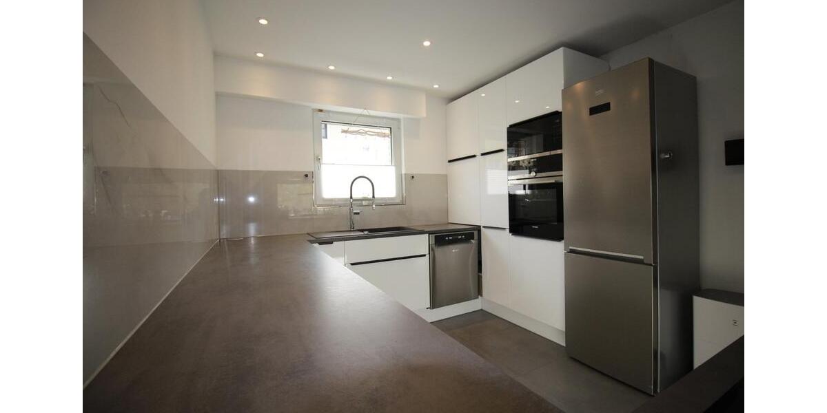 Reihenhaus Hennef (Sieg) - 5.5 Zimmer, 130 m&sup2;, 489.000&euro; | Angebot:25892813