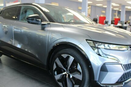 Renault Megane E-TECH EV60 220hp optimum charge 57.991 km 23.980 &euro; Euskirchen 53881