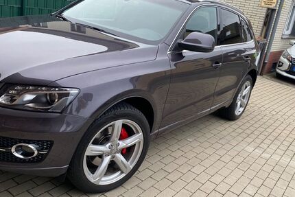Audi Q5 194.000 km 13.500 € Köln 50769