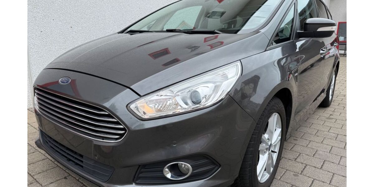 Ford S-Max 270.000 km 7.290 &euro; Bergisch Gladbach 51467