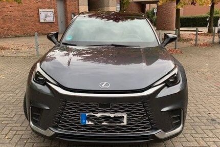 Lexus LBX 10.450 km 33.300 € Köln 50765