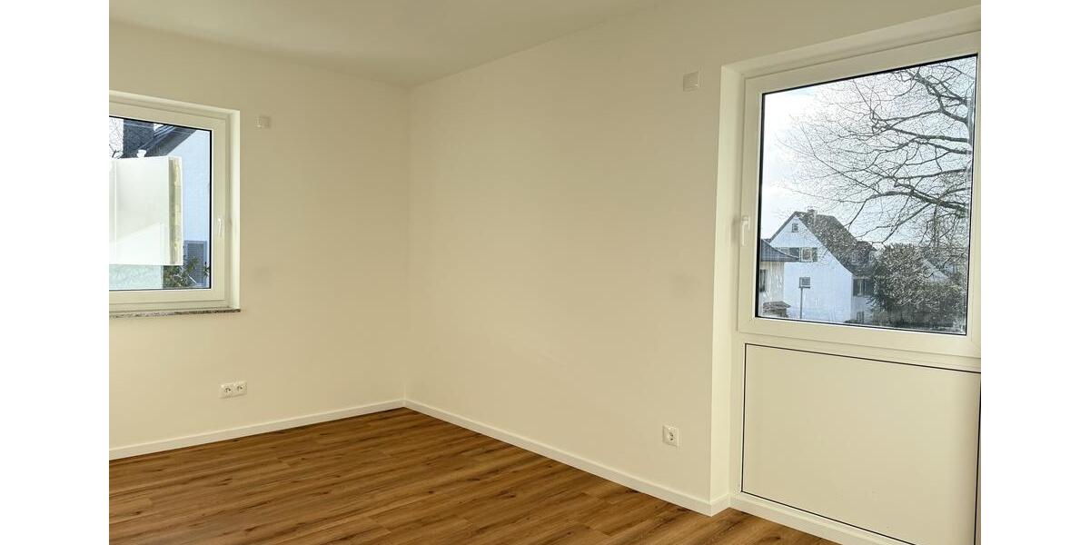 Etagenwohnung Bergisch Gladbach - 4 Zimmer, 94 m&sup2;, 1.300&euro; | Angebot:25650445