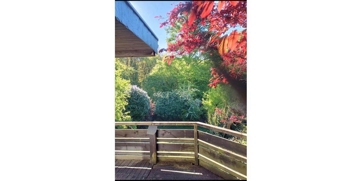 Doppelhaushälfte Bergisch Gladbach Gronau - 7 Zimmer, 200 m&sup2;, 2.300&euro; | Angebot:27614902