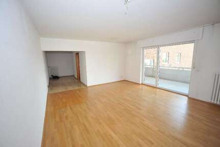 Wohnung Hennef-Zentrum Zentrum - 3 Zimmer, 89 m&sup2;, 979&euro; | Angebot:27201210