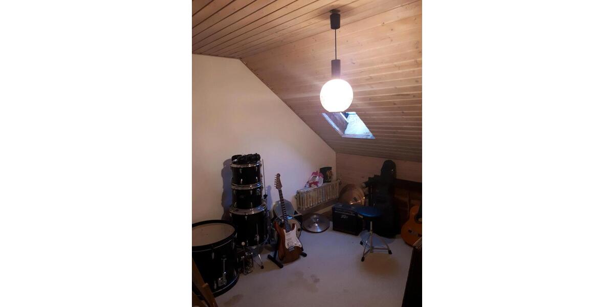 Einfamilienhaus Ruppichteroth - 6 Zimmer, 221 m&sup2;, 220.000&euro; | Angebot:26613915