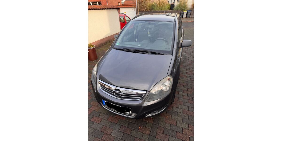 Opel Zafira 180.000 km 3.200 &euro; Köln 50859