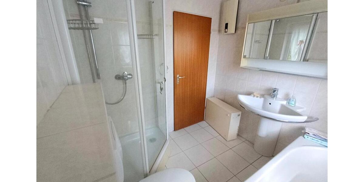 Etagenwohnung Brühl - 3 Zimmer, 79 m&sup2;, 265.000&euro; | Angebot:26931447