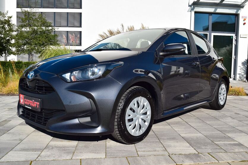 Toyota Yaris 44.000 km 18.990 € Köln (Ostheim) 51107