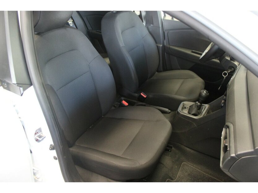 Dacia Sandero 1.0 - 5-Türig - 53.076 km 8.980 € Euskirchen 53881