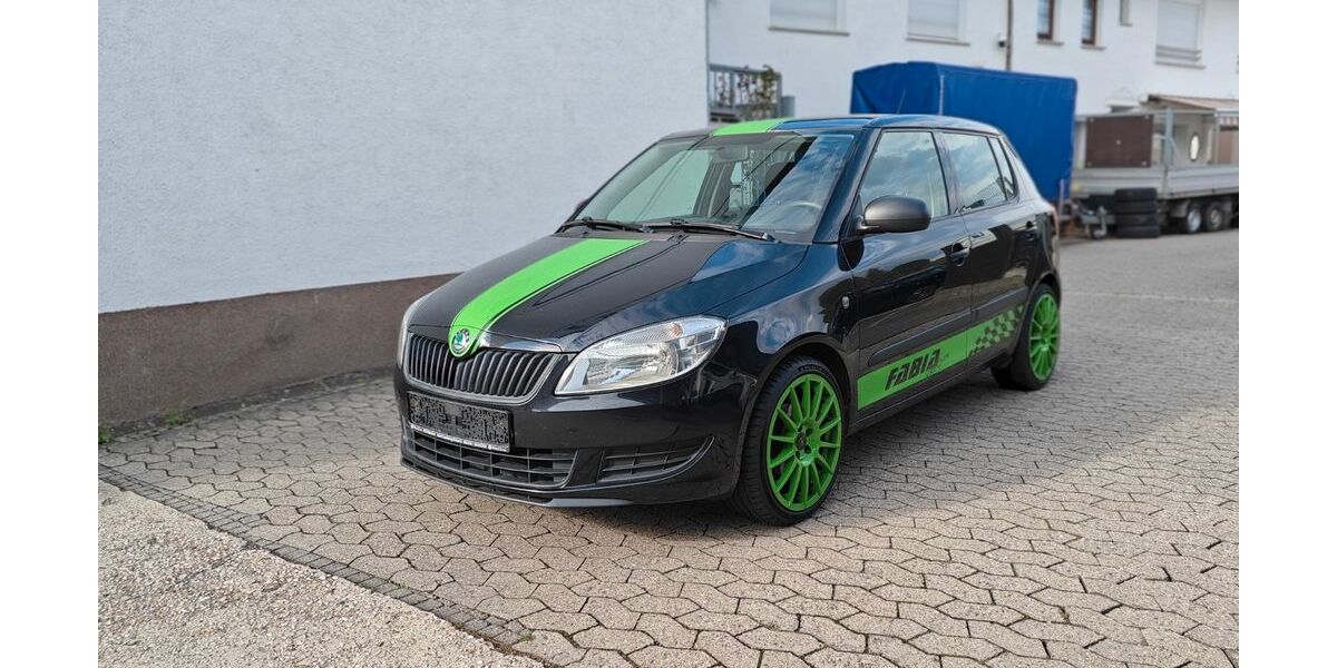 Skoda Fabia 266.200 km 3.150 &euro; Meckenheim 53340