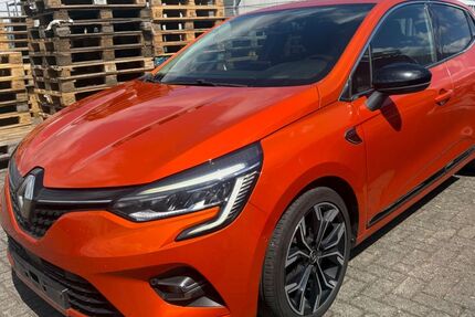 Renault Clio 147.000 km 8.299 &euro; Euskirchen 53879