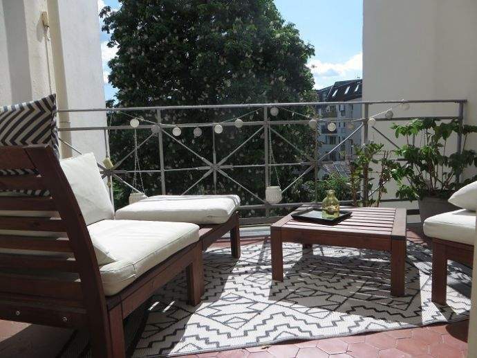 ***Altbaufreunde aufgepasst! Helle 3 Zimmerwohnung mit Balkon in fußläufiger Entfernung zum Bonner Hauptbahnhof*** 3 zimmer