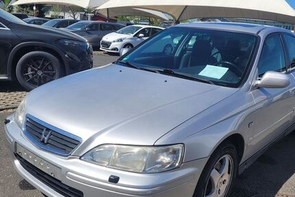 Honda Accord 182.683 km 1.590 &euro; Vettelschoss 53560