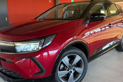 Opel Grandland (X) 32.200 km 18.600 &euro; Troisdorf 53840