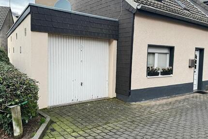 Haus Frechen - 3 Zimmer, 75 m&sup2;, 1.150&euro; | Angebot:25833343