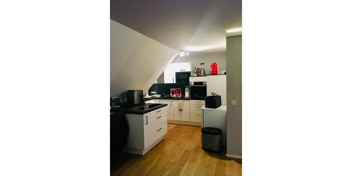 Dachgeschoßwohnung Bergisch Gladbach Gronau - 3 Zimmer, 78 m&sup2;, 1.050&euro; | Angebot:24752623