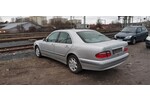 E 200