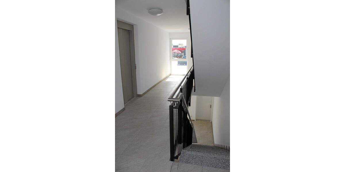 Etagenwohnung Königswinter Thomasberg - 3 Zimmer, 94 m&sup2;, 1.240&euro; | Angebot:24376522