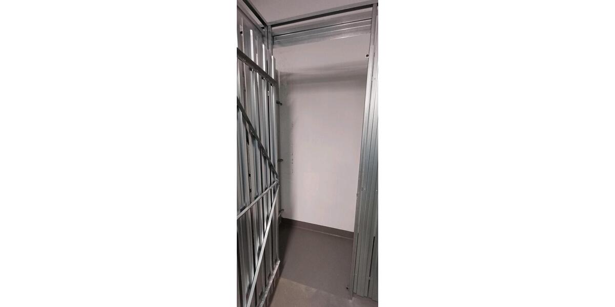 Etagenwohnung Bonn Küdinghoven - 1 Zimmer, 26 m&sup2;, 575&euro; | Angebot:25613630