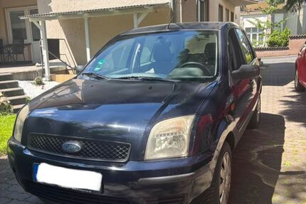 Ford Fusion 192.000 km 2.600 &euro; Bad Honnef 53604