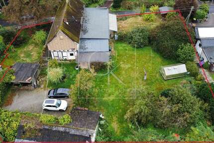 Haus Eitorf - 9 Zimmer, 240 m&sup2;, 195.000&euro; | Angebot:24820358