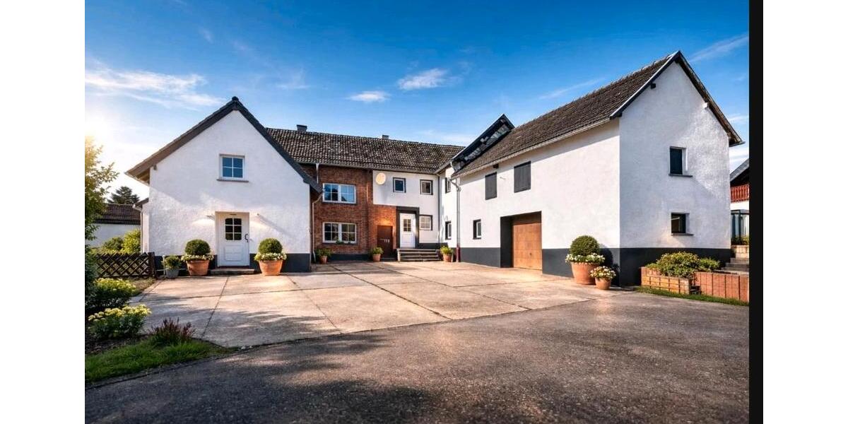 Bauernhaus, Landhaus Euskirchen - 5 Zimmer, 215 m&sup2;, 199.000&euro; | Angebot:26462356