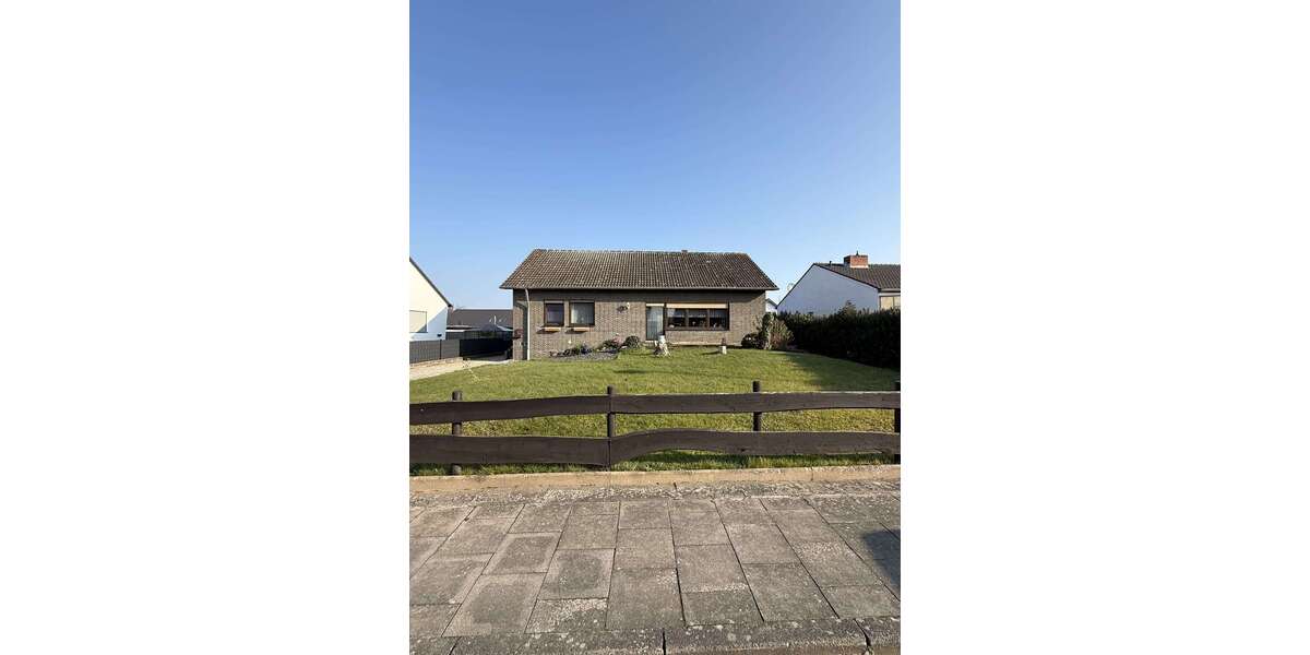 Einfamilienhaus Euskirchen Dom-Esch - 4 Zimmer, 106 m&sup2;, 280.000&euro; | Angebot:25848696