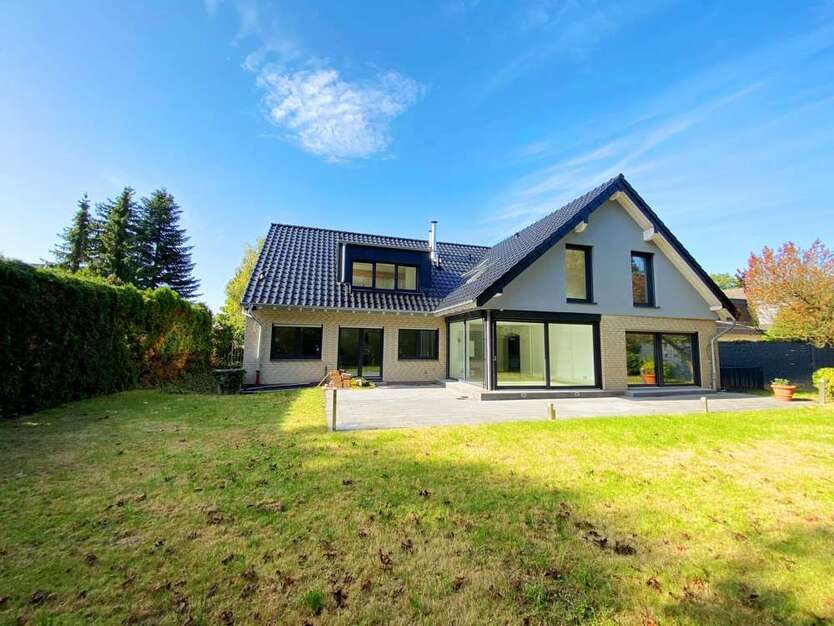 Haus zum Mieten in Köln Hahnwald 4.200 € 286 m²