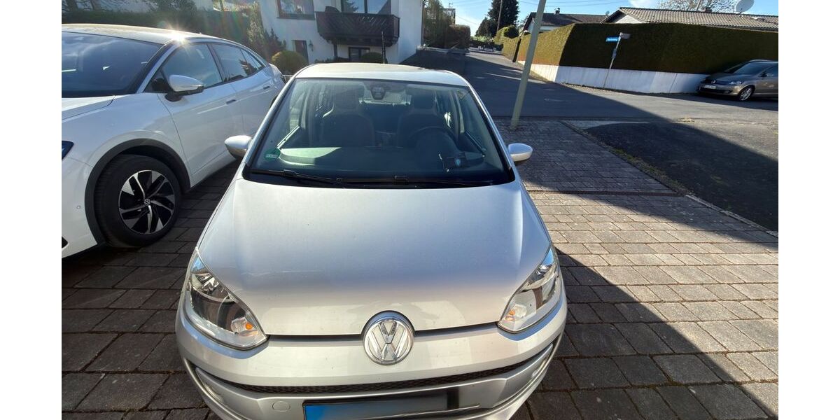VW up! 107.000 km 6.700 &euro; Neunkirchen-Seelscheid 53819