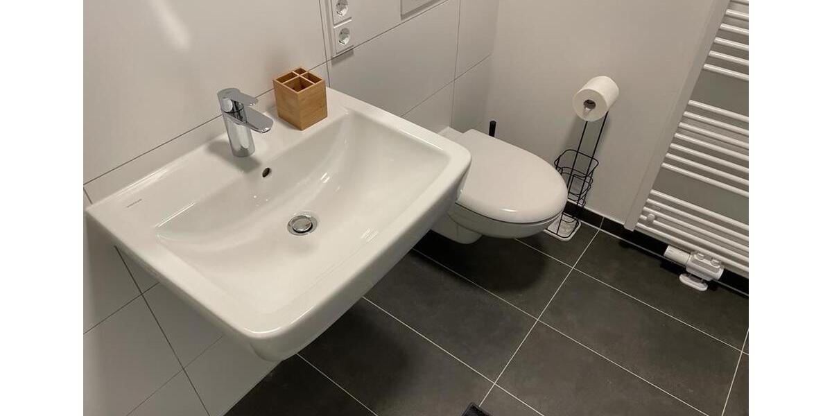 Modernes möbliertes Apartment in Bonn-Nordstadt (All in 950 Euro) zimmer