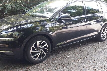 VW Golf 149.628 km 11.990 € Vettelschoß 53560