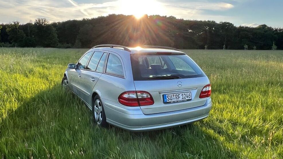 E 280