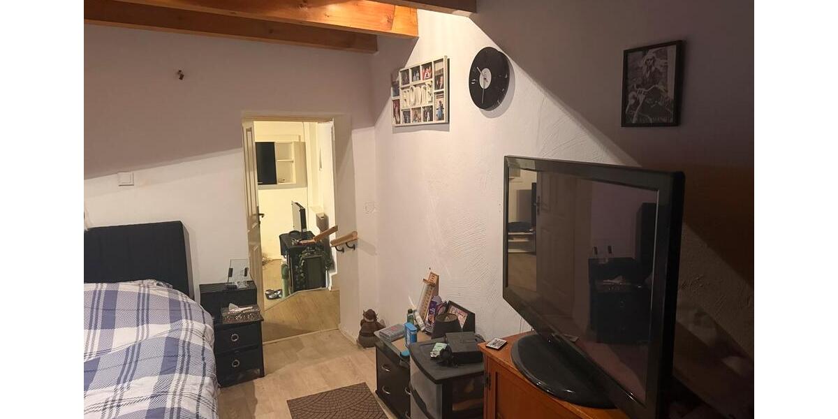 Terrassenwohnung Ruppichteroth - 8 Zimmer, 240 m&sup2;, 1.800&euro; | Angebot:24550935