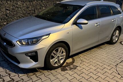 Kia ceed / Ceed 132.078 km 14.490 &euro; Rheinbach 53359