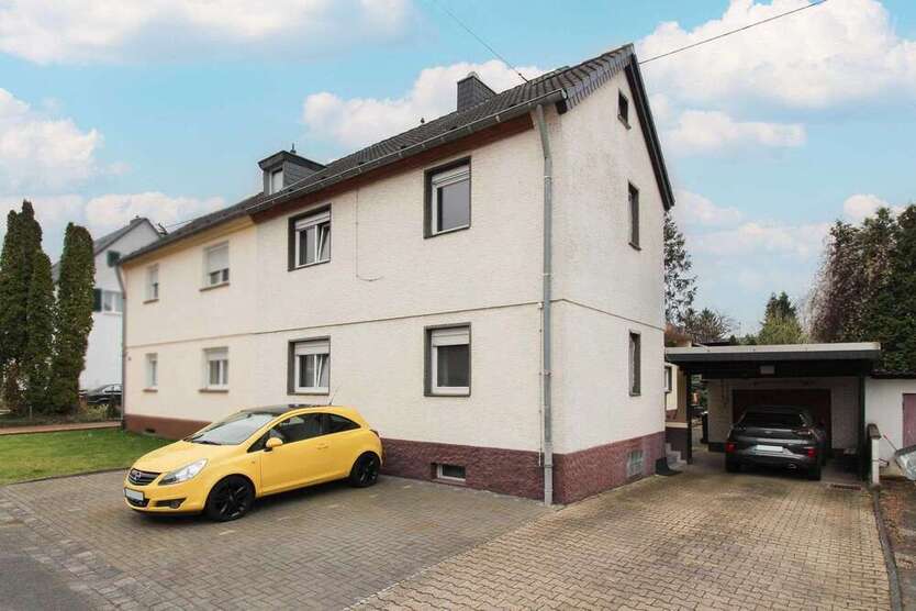 Haus zum Kaufen in Köln 650.000 € 151 m²