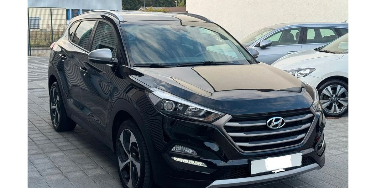 Hyundai TUCSON 77.000 km 16.750 &euro; Bad Honnef 53604