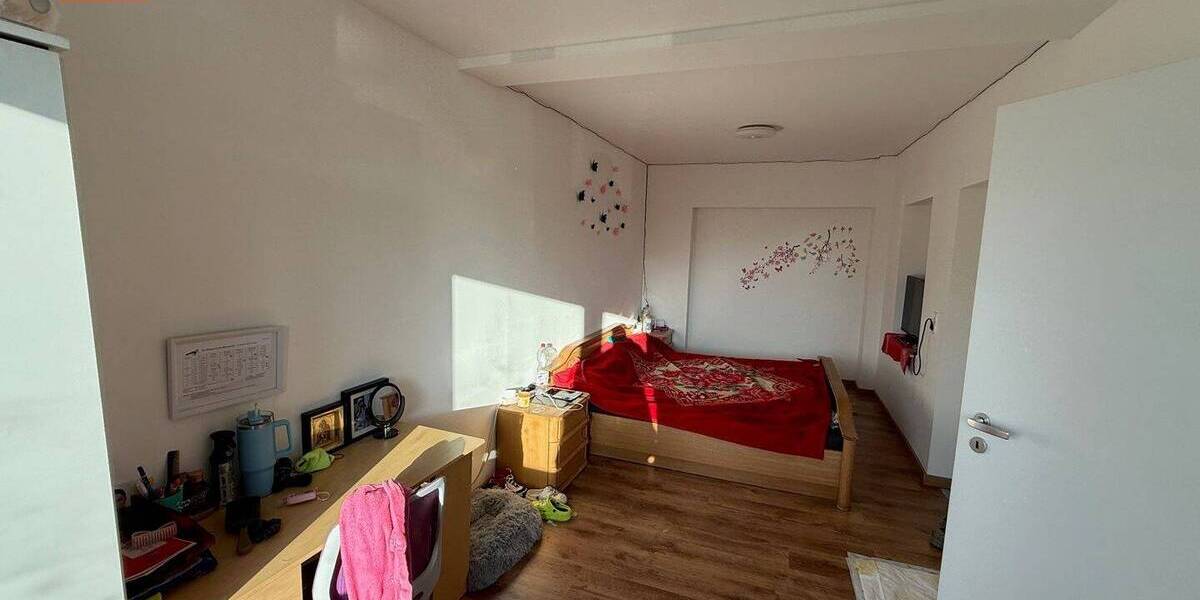 Mehrfamilienhaus, Wohnhaus Sankt Augustin Niederpleis - 6 Zimmer, 135 m&sup2;, 378.000&euro; | Angebot:23946801