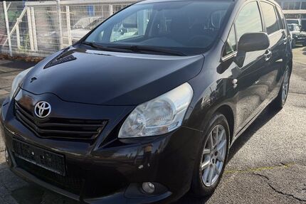 Toyota Verso 271.794 km 3.990 € Köln 51109
