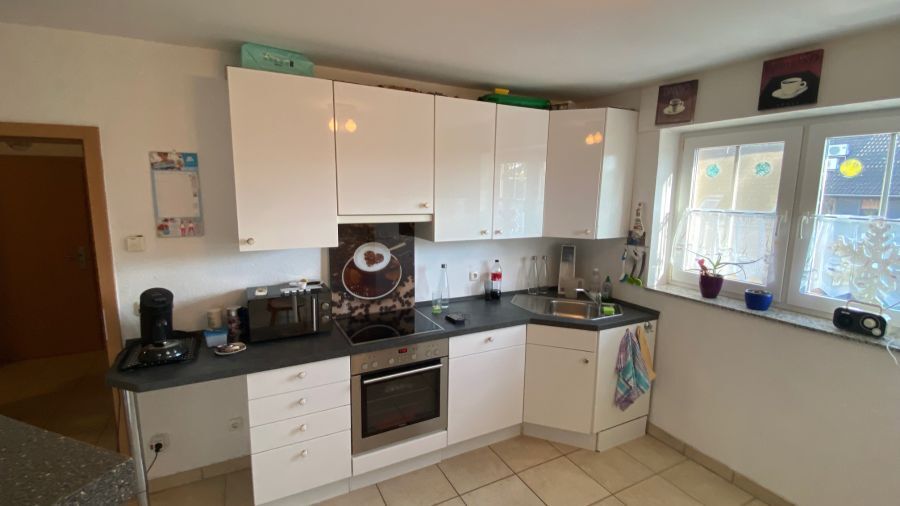 Schöne 3-Zimmer-Wohnung mit Balkon in Erftstadt 1.OG Links - Etagenwohnung Erftstadt | Angebot:27251018