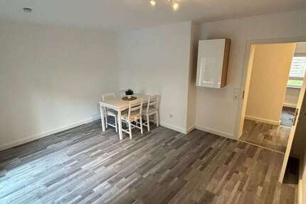 Zimmer Köln Mülheim - 1 Zimmer, 700&euro; | Angebot:27185188
