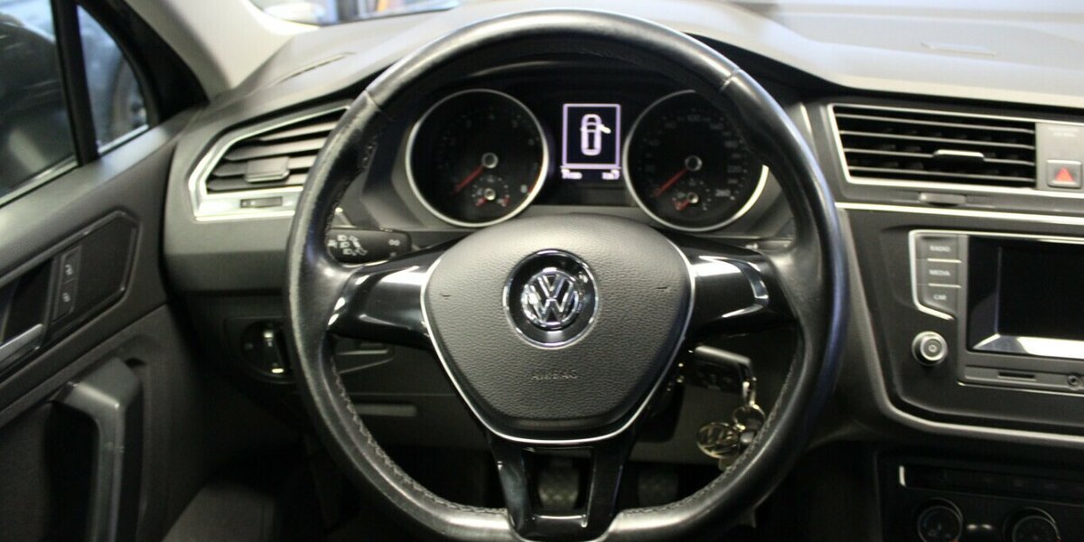 VW Tiguan 1.4 TSI BMT Trendline - AHK - 71.108 km 14.980 &euro; Euskirchen 53881