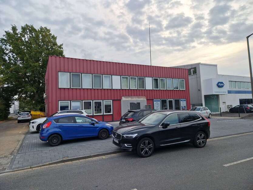 Büro in Köln 1.200 € 83 m²