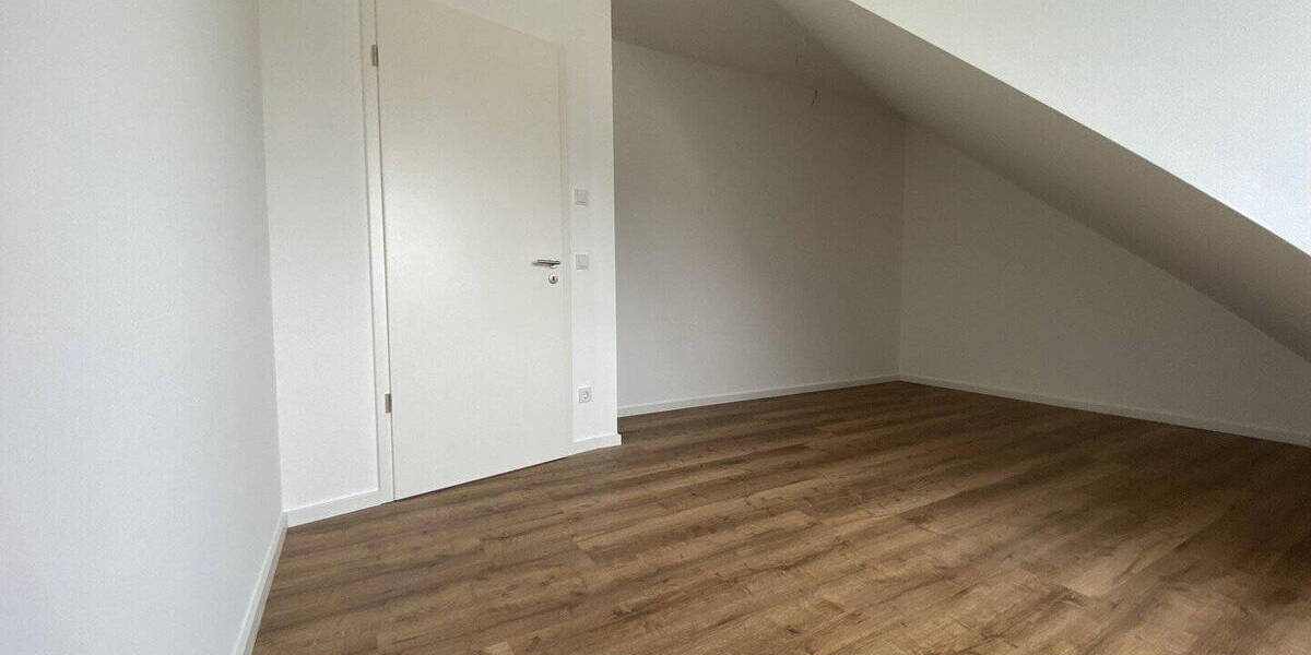 Etagenwohnung Köln Lövenich - 2 Zimmer, 53 m&sup2;, 1.250&euro; | Angebot:26522244
