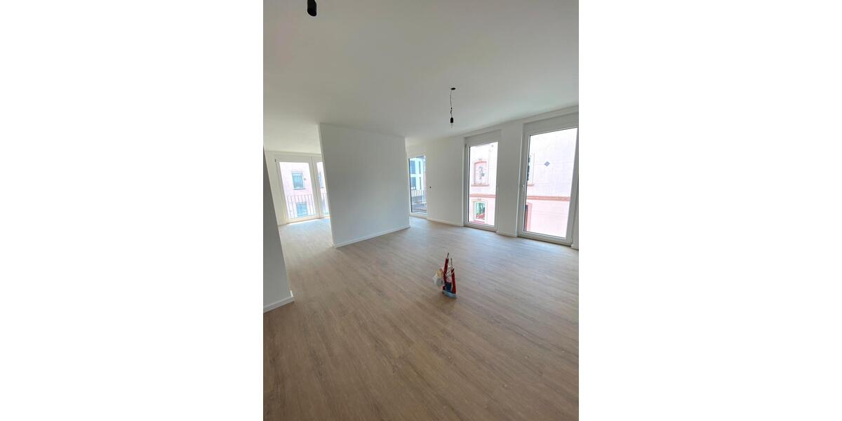 Etagenwohnung Siegburg - 3 Zimmer, 87 m&sup2;, 1.218&euro; | Angebot:24785491