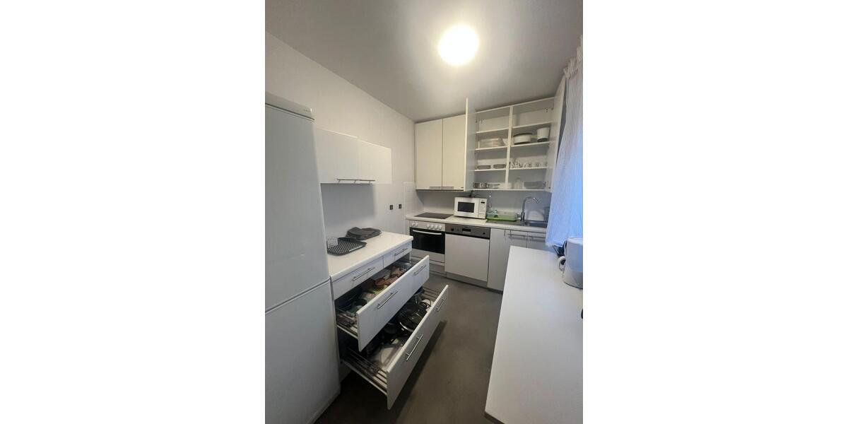 Mehrfamilienhaus, Wohnhaus Niederkassel - 8 Zimmer, 160 m&sup2;, 2.960&euro; | Angebot:23278970