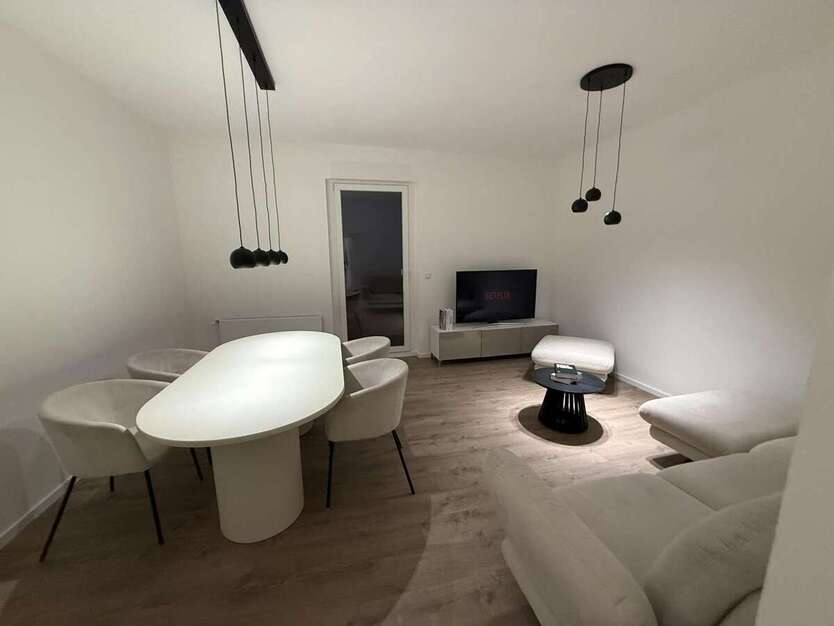 Wohnung zum Mieten in Troisdorf 1.490 € 80 m² 3 zimmer