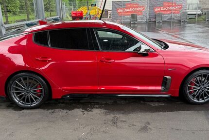 Kia Stinger 39.500 km 27.999 &euro; Köln 51061